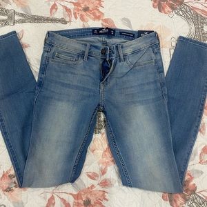 Hollister low rise skinny jeans